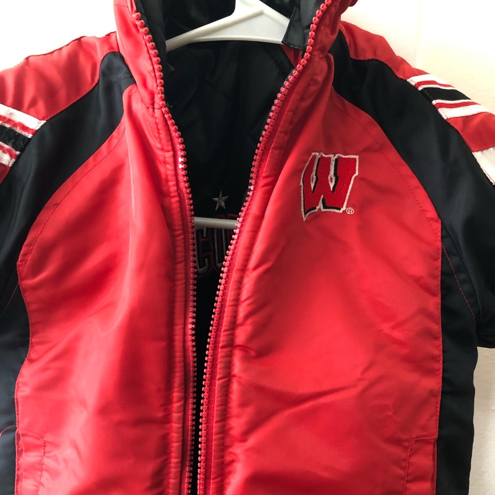 Children’s 4T reversible badger coat